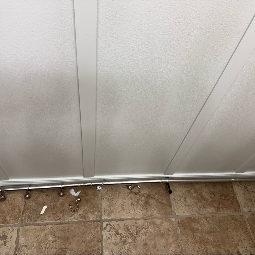 Shower curtain rod